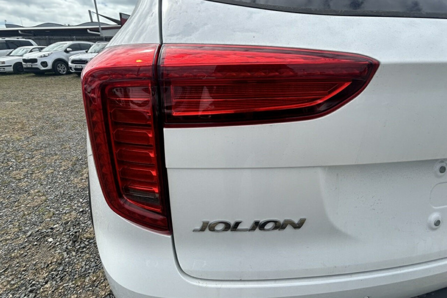 2025 GWM Haval Jolion A01 Lux SUV Image 13
