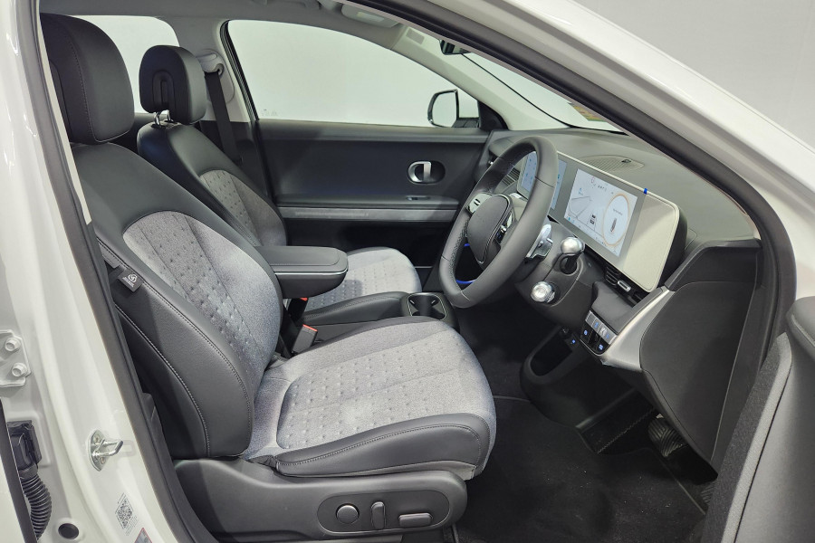 2024 Hyundai IONIQ 5 NE.V4  Wagon Image 11