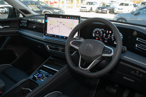 2025 Volkswagen Tiguan CT 150TSI Elegance SUV image 6