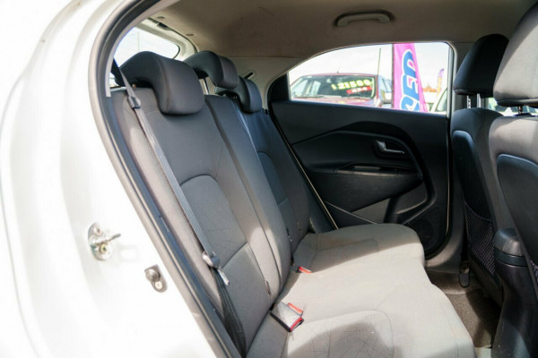 2012 MY13 Kia Rio UB Si Hatch Image 9