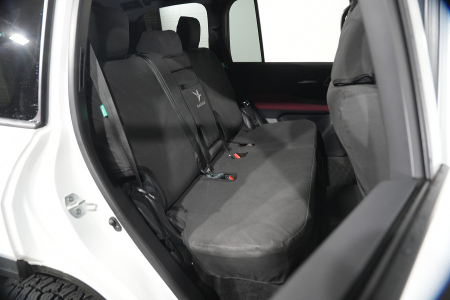 2023 Toyota LandCruiser Lc300 Gr-S (4x4) SUV Image 32