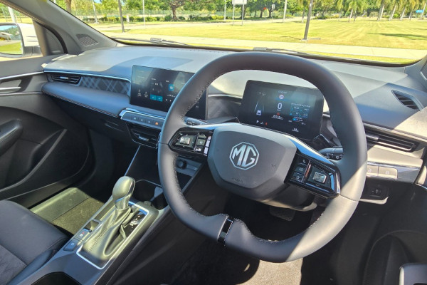 2025 MG MG3 ZP22 Essence Hatch