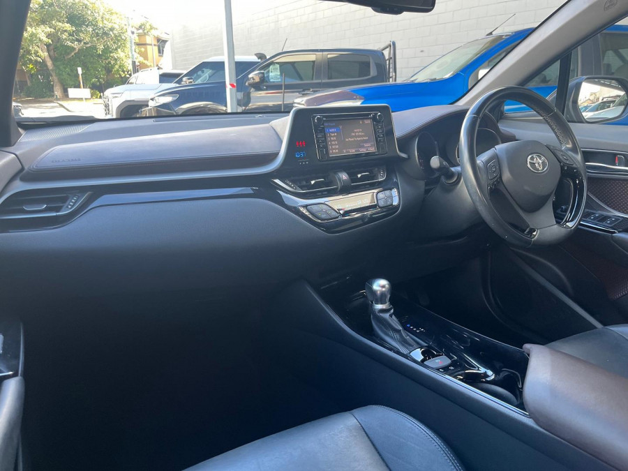 2019 Toyota C-HR NGX10R Koba SUV Image 9