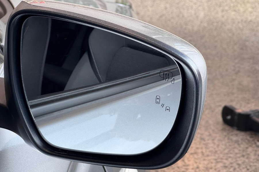 2025 Suzuki Swift UZ Hybrid Hatch Image 24