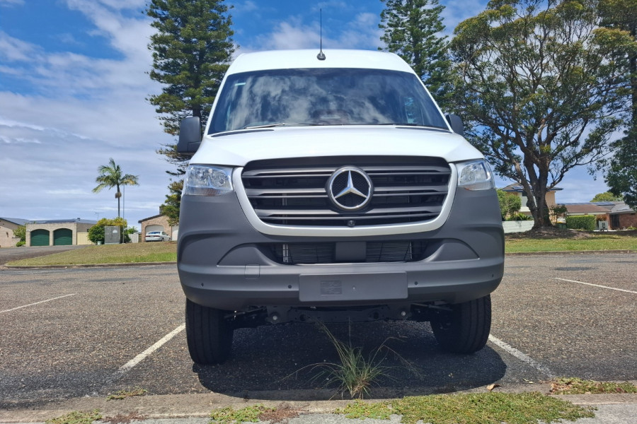 2024 Mercedes-Benz Sprinter VS30 419CDI Van Image 10