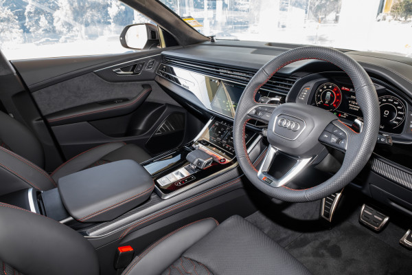 2026 Audi RS Q8 F1 TFSI performance SUV image 6
