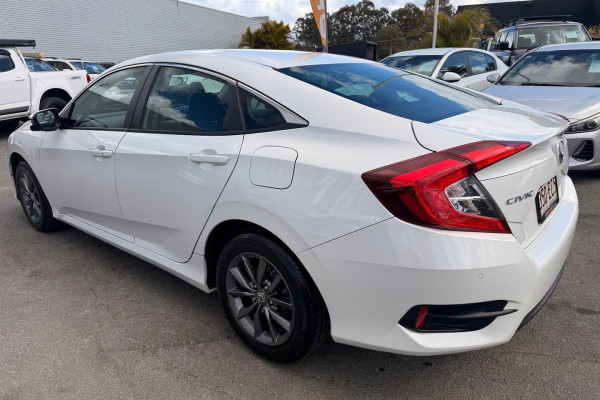 2019 Honda Civic 10th Gen VTi-S Sedan Image 10