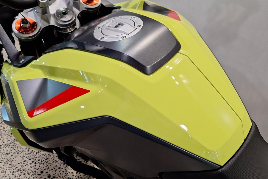 2024 MY25 BMW F 900 GS Enduro F 900