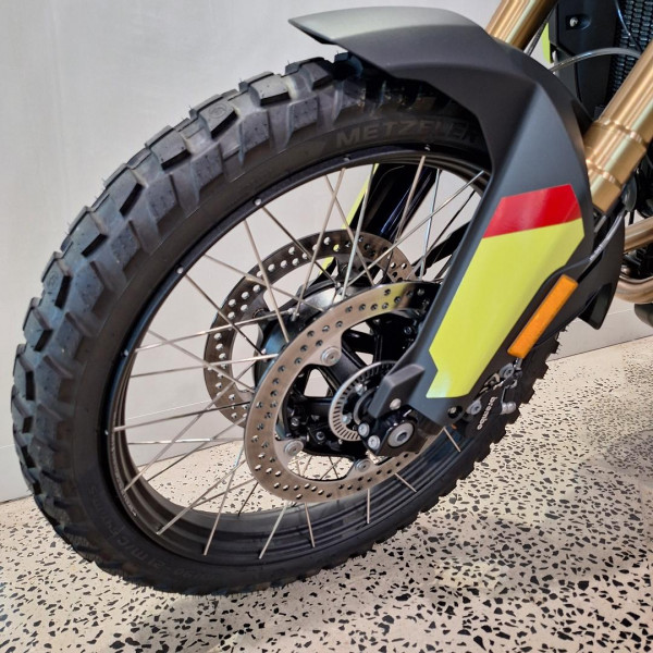 2024 MY25 BMW F 900 GS Enduro F 900 image 30