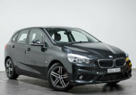 BMW 218i Sport Line Active Tourer Steptronic F45