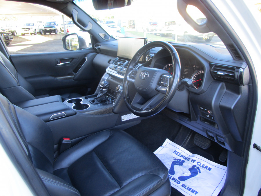 2021 Toyota LandCruiser 5E55190D0 Sahara Wagon Image 9