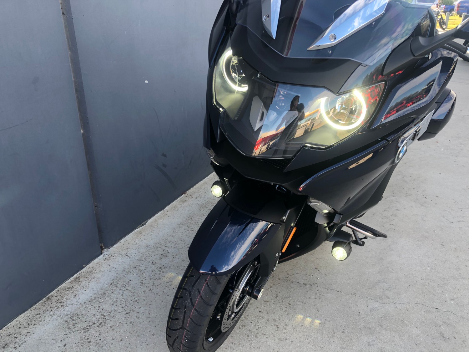 2019 BMW K1600 B Deluxe Motorcycle Image 13