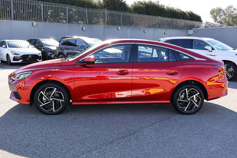 2026 MY25 MG MG5 AP32 Essence Sedan Image 6