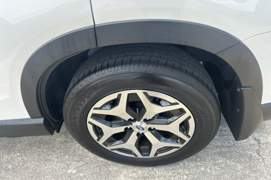 2023 Subaru Forester S5 2.5i 50 Years Edition SUV Image 19