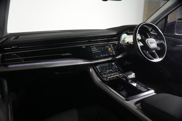2023 Audi Q7 4M 45 TDI SUV image 13