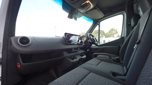2024 MY25 Mercedes-Benz Sprinter VS30 315CDI MWB Van image 10