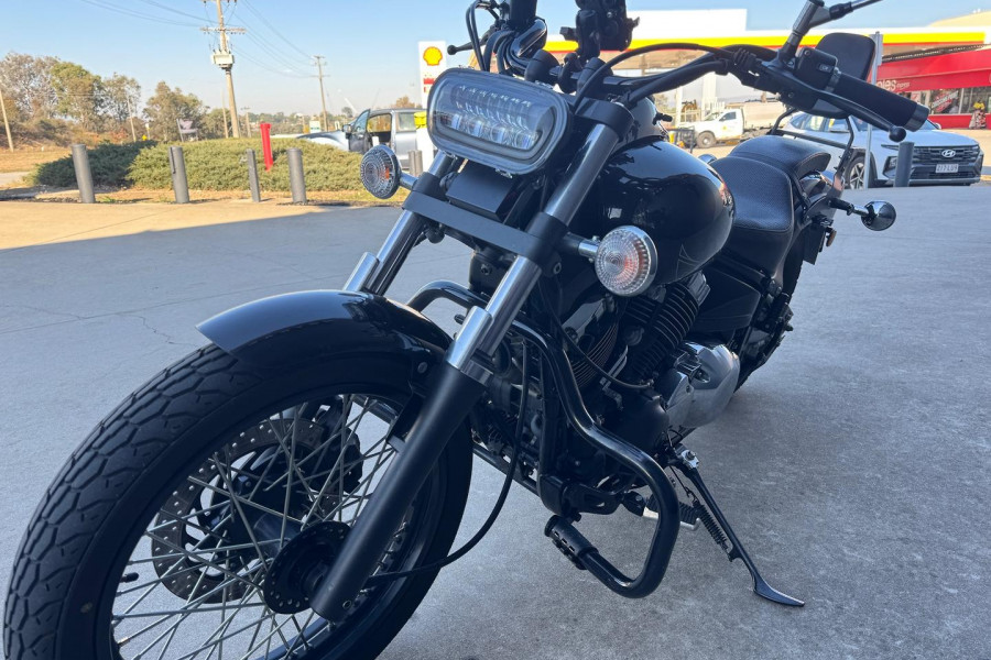 2018 MY17 Yamaha V-Star XVS650A Classic V-Star Image 12