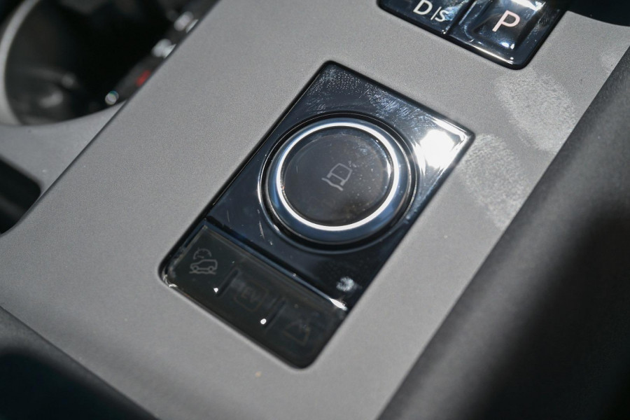2025 Land Rover Discovery Series 5 P360 Dynamic SE SUV