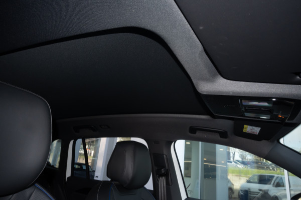 2025 Volkswagen Tiguan CT 195TSI R-Line SUV Image 11