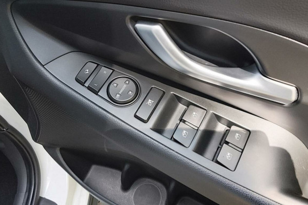 2024 MY25 Hyundai i30 PDe.V6  N Line Hatch Image 15