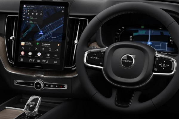 2026 Volvo XC60 UZ Plus B5 Bright SUV Image 2
