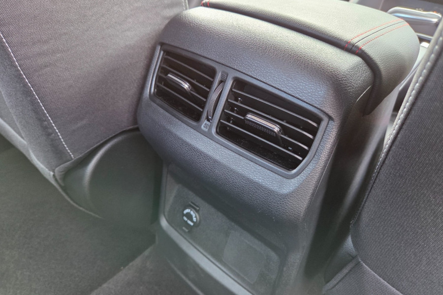 2025 LDV T60 SK8C Max PRO Ute Image 16