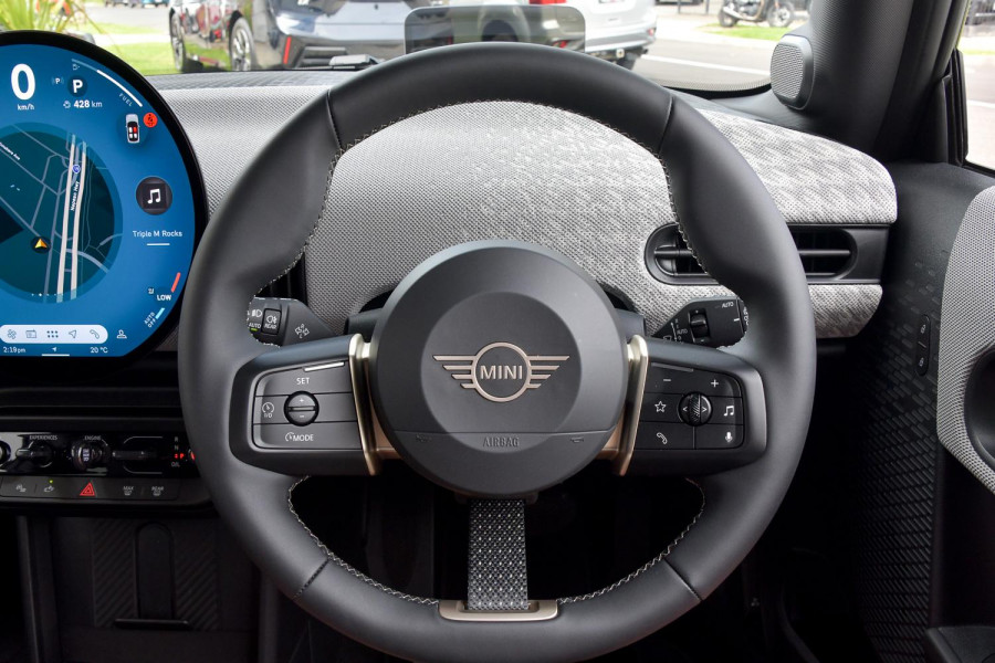 2026 MINI Cooper F66 C Favoured Hatch