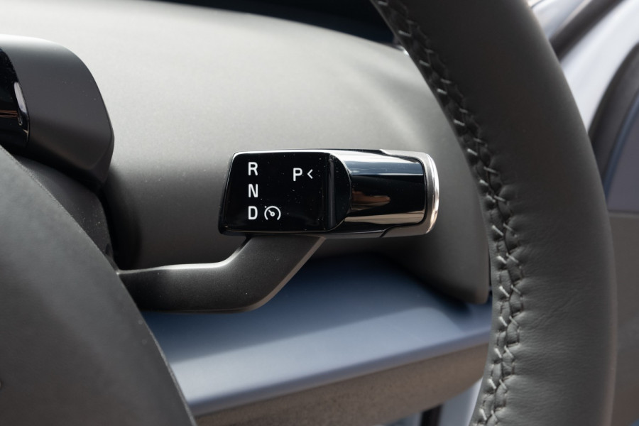 2024 Volvo EX30  Twin Motor Performance Ultra SUV Image 15
