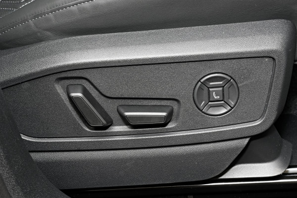 2025 MY26 Audi SQ5 270Kw v6 SUV image 17