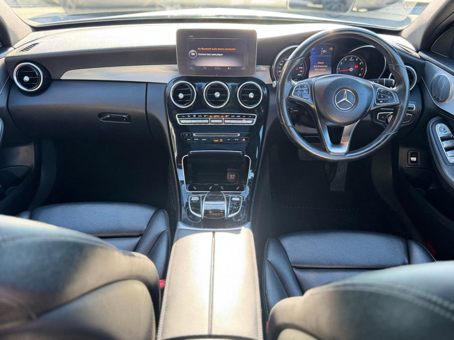2014 Mercedes-Benz C-Class W205 C200 Sedan Image 9