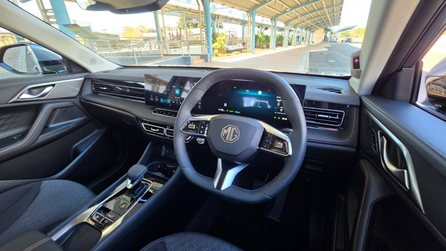 2025 MG HS AS33H Excite Hybrid+ SUV Image 19
