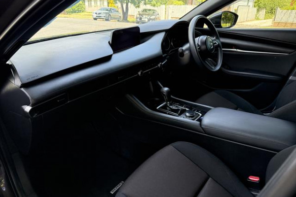 2020 Mazda 3 BP Series G20 Pure Hatch Image 2