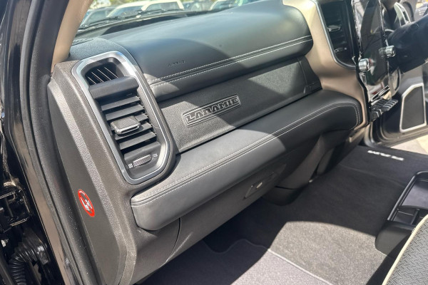 2022 Ram 2500 DJ Laramie Ute Image 24