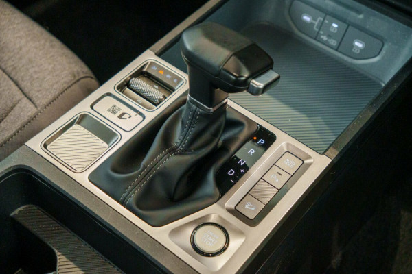 2025 MY26 Kia Tasman TK SX Cab Chassis Image 12
