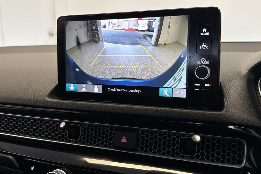 2022 Honda Civic 11th Gen VTi LX Hatch Image 7