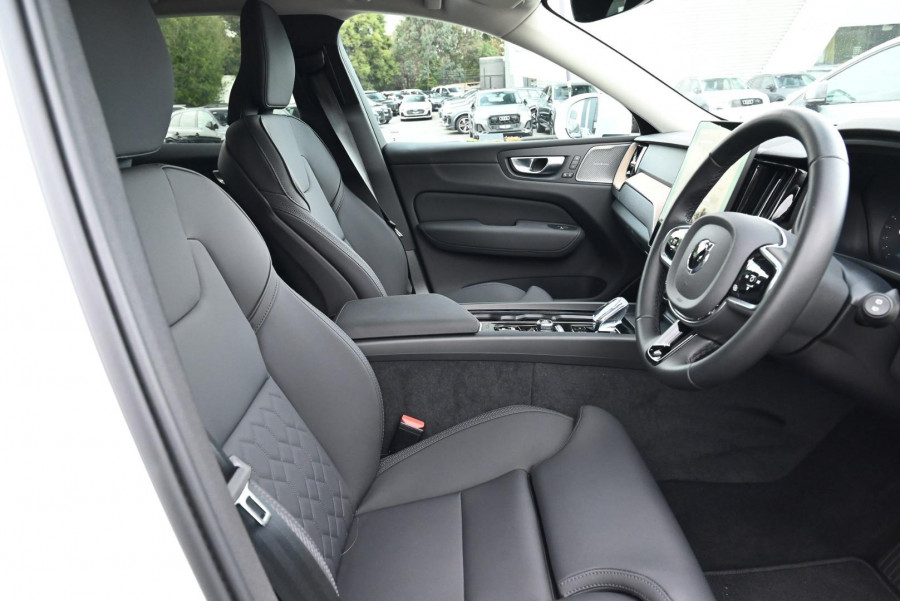 2025 MY26 Volvo XC60 UZ Plus B5 Bright SUV Image 13