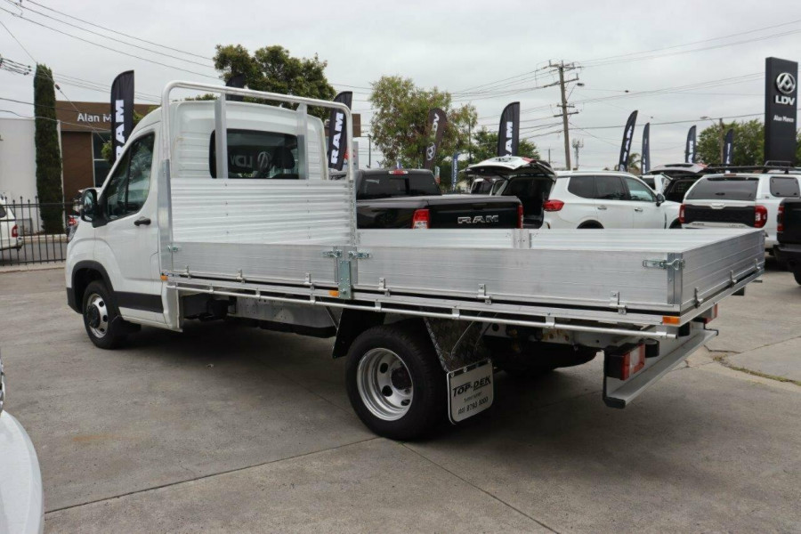 2023 LDV Deliver 9   Truck Image 8