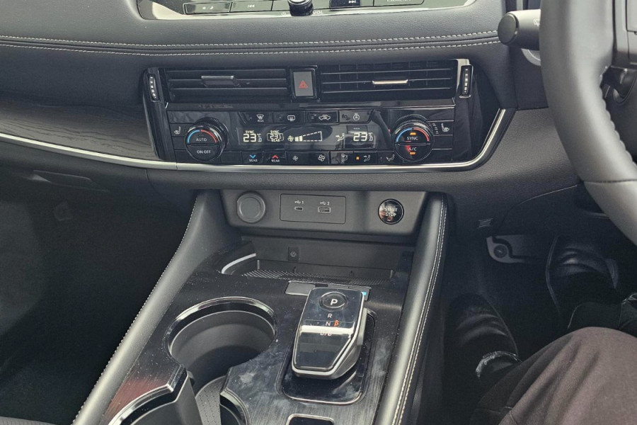 2024 MY25 Nissan X-Trail T33 Ti-L e-POWER SUV Image 13