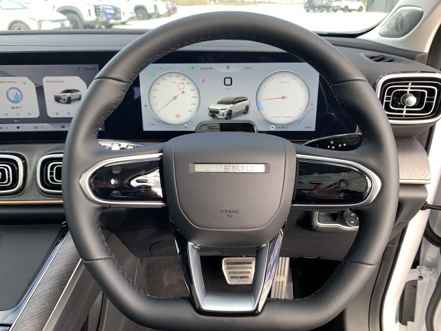 2025 Jaecoo J8 Track Wagon Image 22