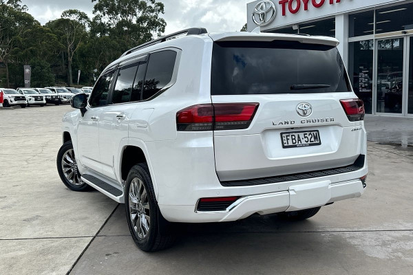 2023 Toyota LandCruiser FJA300R Sahara ZX SUV