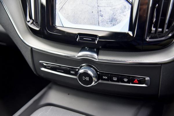 2025 Volvo XC60 UZ Plus B5 SUV Image 7