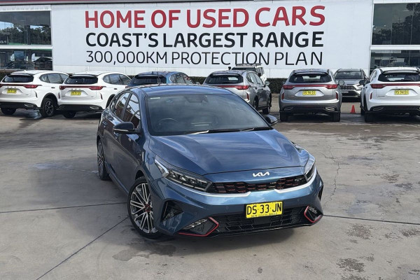 2022 Kia Cerato BD GT Hatch Image 2