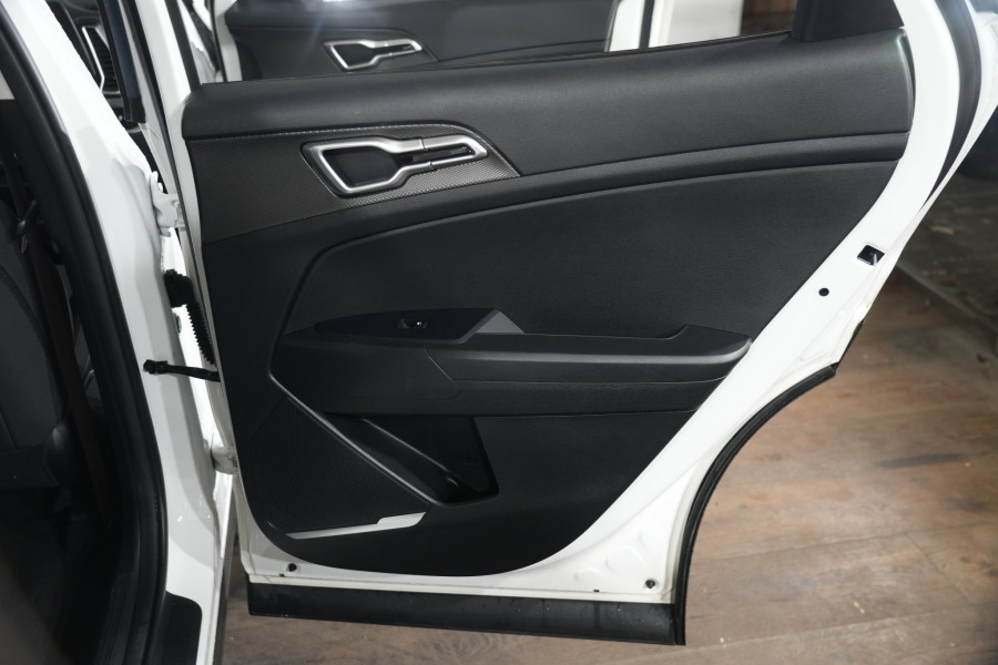 2022 Kia Sportage S SUV Image 25