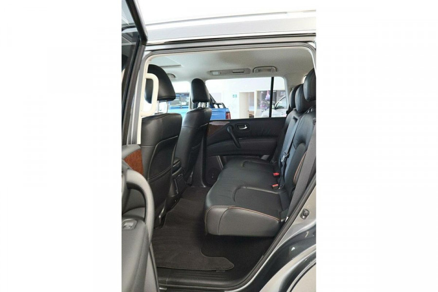 2024 Nissan Patrol Y62 Series 5 Ti-L SUV Image 12