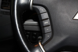 2011 Mitsubishi Pajero NW Turbo GLS Suv