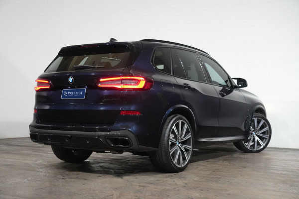 2021 BMW X5 xDrive30d SUV image 7