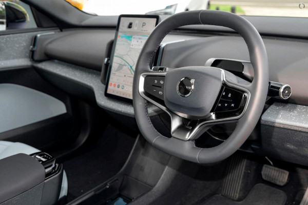 2025 Volvo EX30  Single Motor Extended Range Plus SUV Image 8