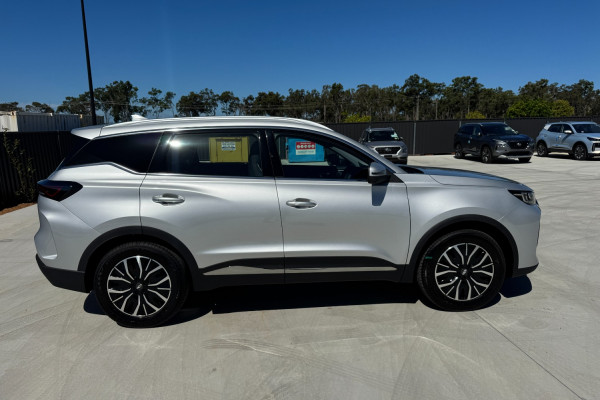 2026 Chery Tiggo 7 T32 Super Hybrid Ultimate SUV Image 8