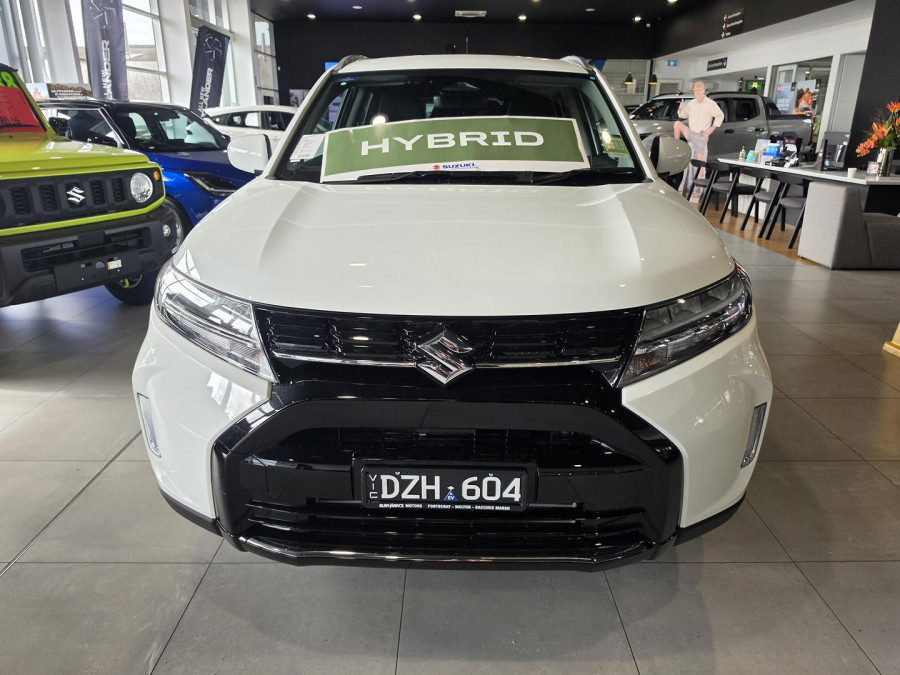 2026 Suzuki Vitara  Turbo Hybrid SUV Image 2