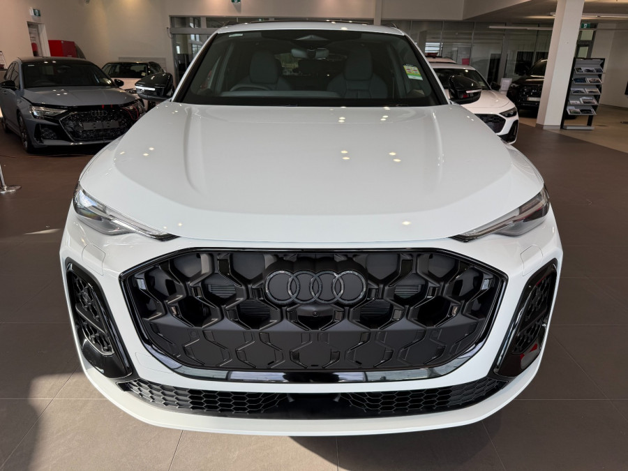 2025 Audi Q5 FY SUV Image 4